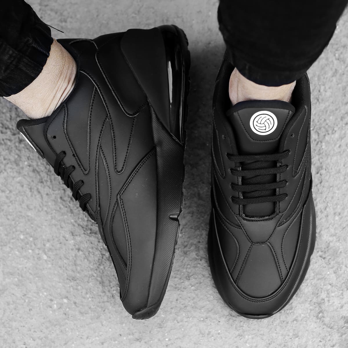 Urban Retro Series 2.0 Low-Top Sneaker