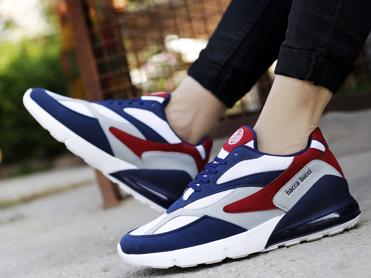 Urban Retro Series 2.0 Low-Top Sneaker