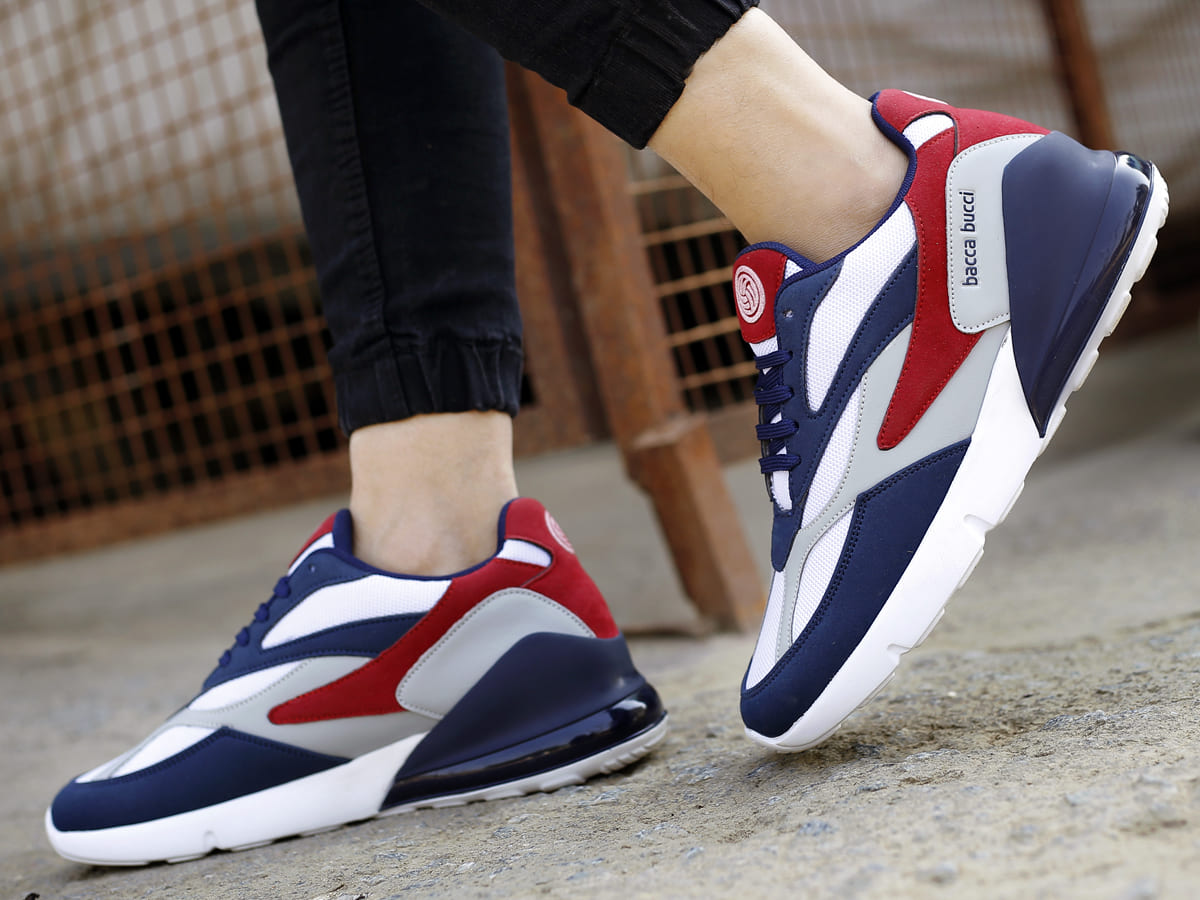 Urban Retro Series 2.0 Low-Top Sneaker