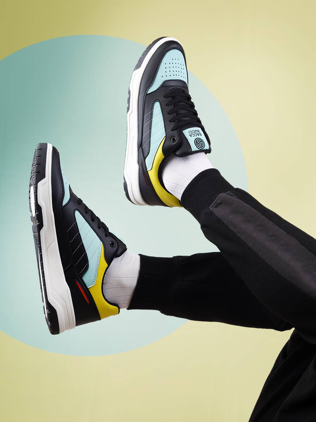Downtown Dynamo LOW-TOP SNEAKERS